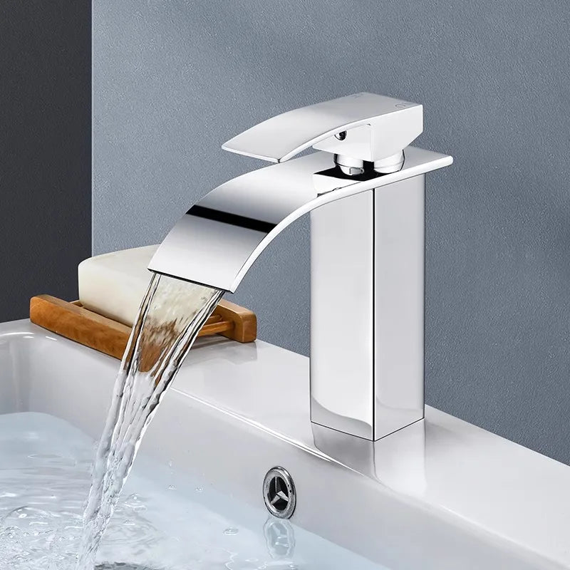 Mitigeur Cascade Design en Acier Inoxydable - Robinet de Lavabo