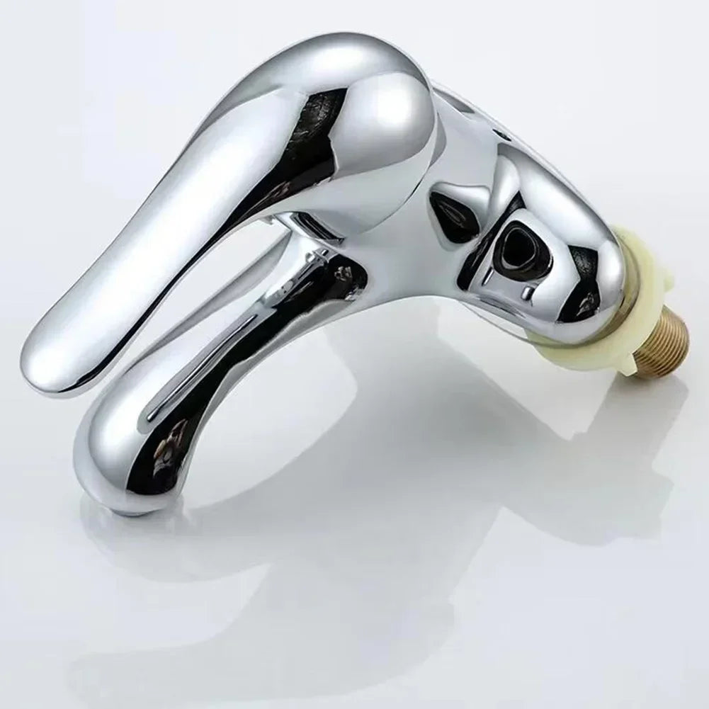 Robinet de Douche et Salle de Bain