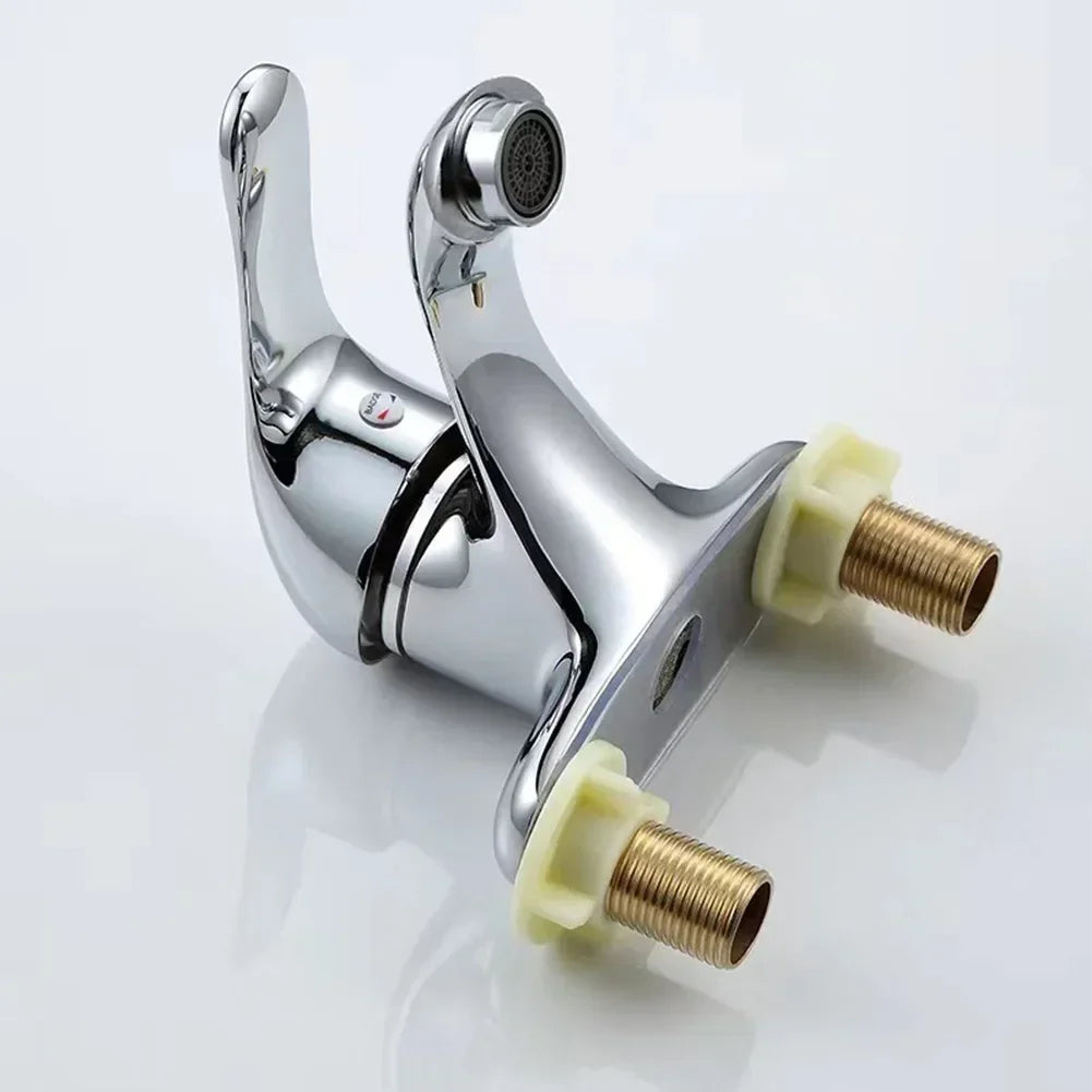 Robinet de Douche et Salle de Bain